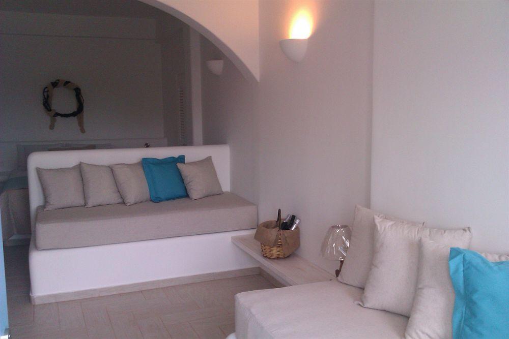 Alizea & Otel Fira (Santorini)
