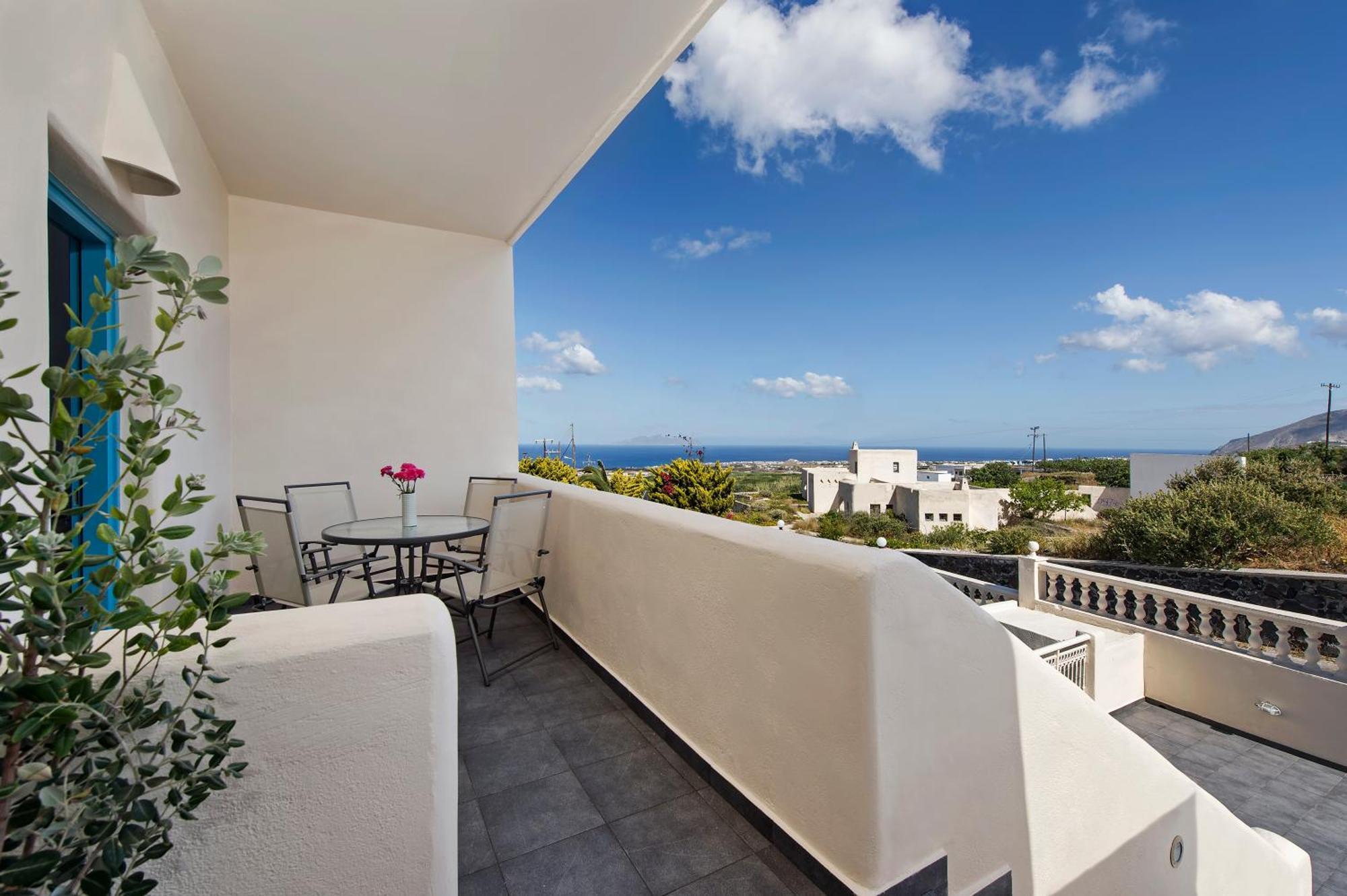 Alizea & Otel 3*