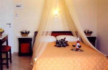Alizea & Otel 3*
